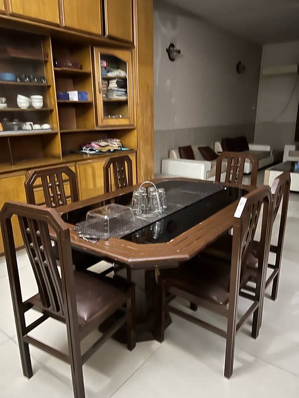 dining table with chairs 0