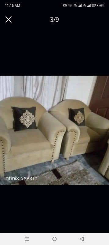 7 seater sofa with 3 tables 9