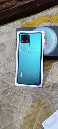 Vivo v30 5g full box.