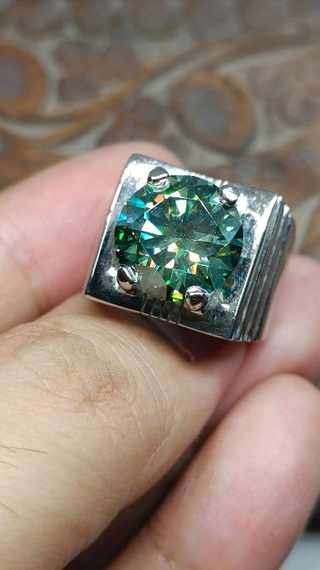 Moissanite diamond ring top quality Green color mozonite big size 3