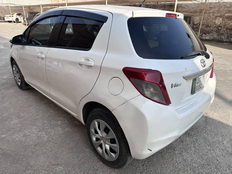 Toyota Vitz 2014  Model 3