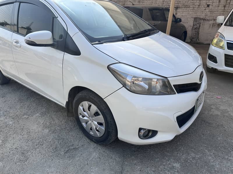 Toyota Vitz 2014  Model 7