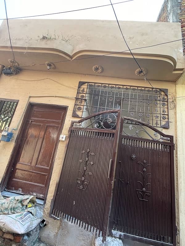 2.5 Marla double story house for rent in ali pur 0