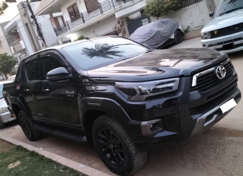 Toyota Hilux 2021 Full Option 1