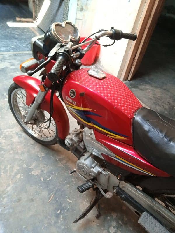 Yamaha Junoon 100 1