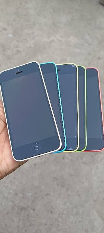 iphone 5c non pta all original all ok rate final 5 aur 5s b hn read ad 4