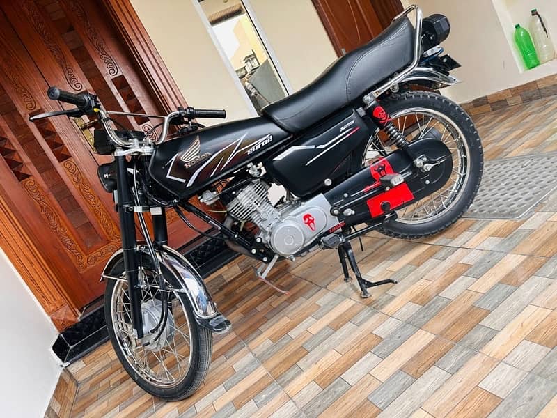 Honda CG 125 | Bike | Model 2024 1