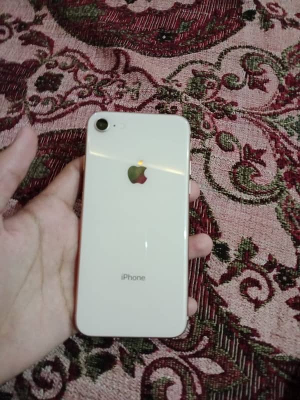 iPhone 8 pta 0