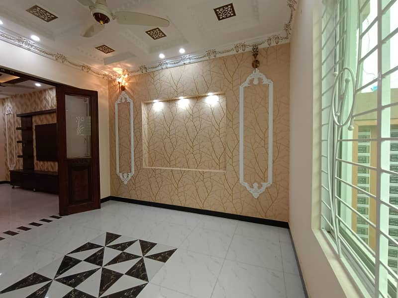 5 Marla Brand New Spanish Very Very Beautiful Luxury House For SALE In Johar Town Phase-2 Very Super Hot Ideal Location Walking Distance To Emporium Mall or Lahore Expo Center 5