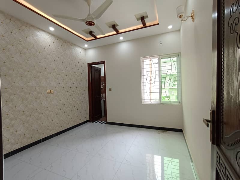 5 Marla Brand New Spanish Very Very Beautiful Luxury House For SALE In Johar Town Phase-2 Very Super Hot Ideal Location Walking Distance To Emporium Mall or Lahore Expo Center 25