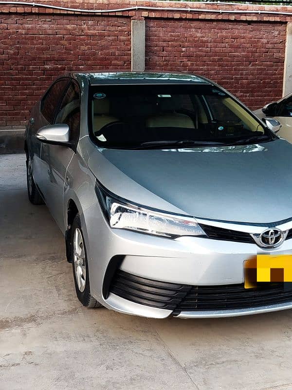 Toyota Corolla GLI 2017 facelift automatic 5