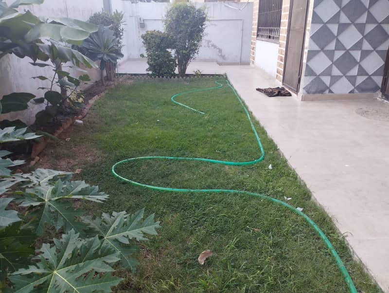 Very Well Maintained 400 Sq Yard Single Storey House Gulshan E Iqbal Karachi Sindh 17