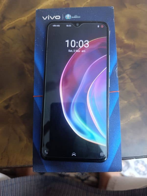 VIVO V21 0