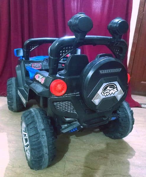 Kids BMW Jeep car Big size all ok with swing mode excellent condition 11