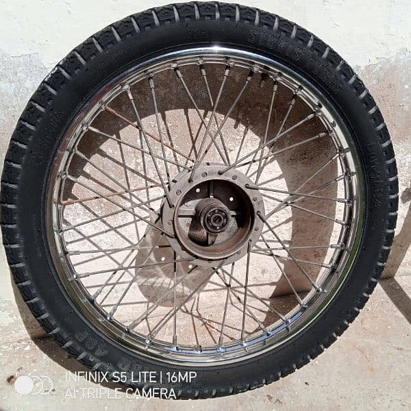 100 cc bike ka complete 18" 2.75 back tyre tube with rim and drum 4