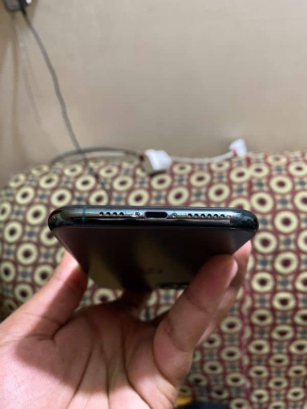 Iphone 11 Pro max 256gb non pta FU 4