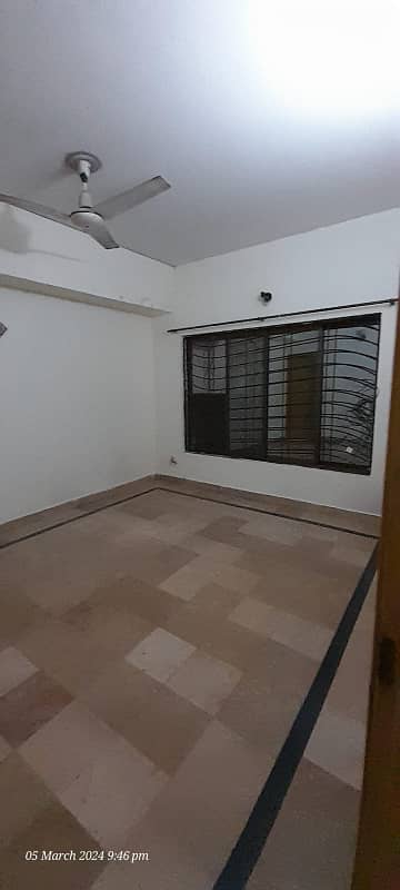 4 Marla Basement Portion Available In G-13/1 4