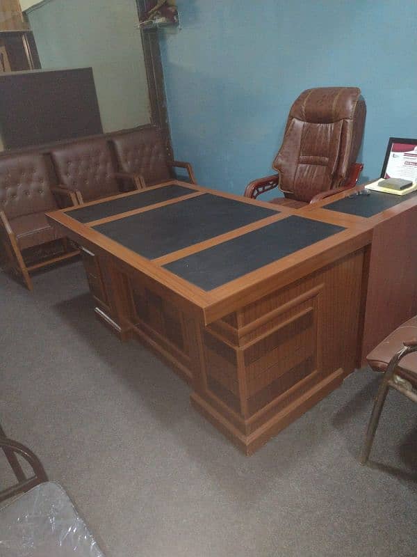 New Office Furniture For Sale 1