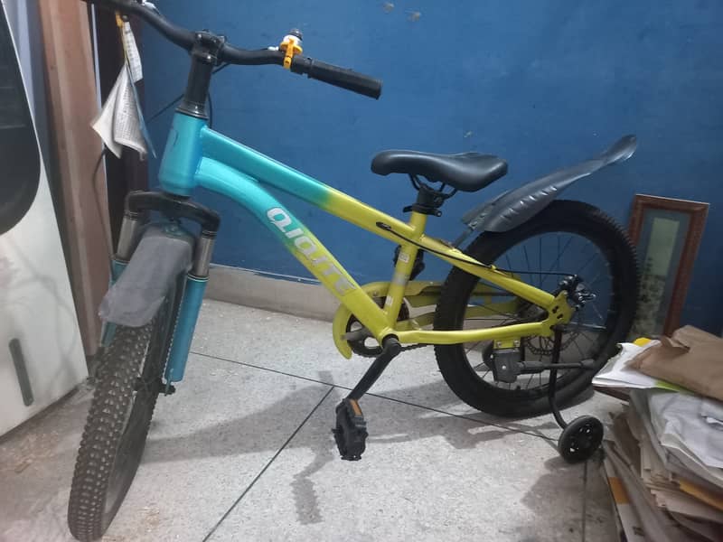 Kids bicycle 0