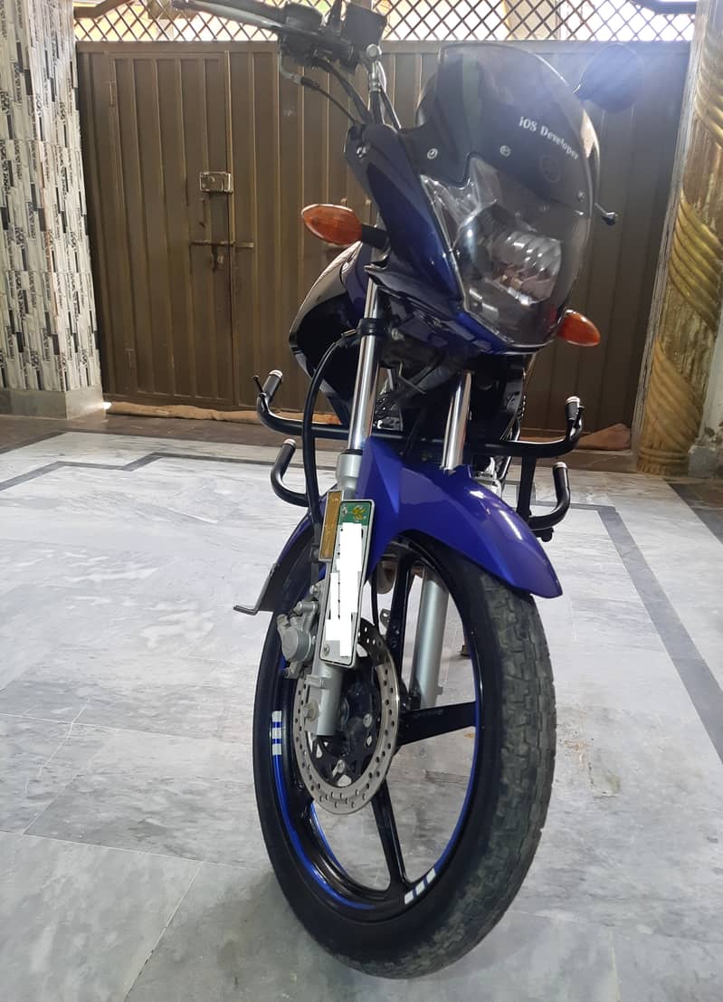 Yamaha YBR 125 2018 (just like brand new bike) 9