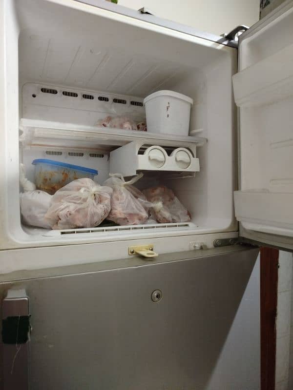 Samsung refrigerator full size for sale 2