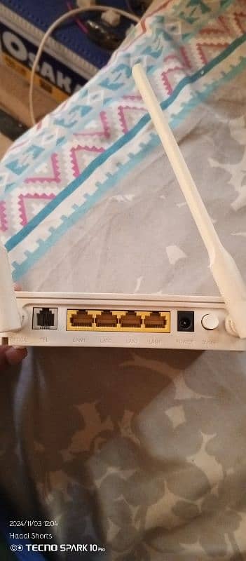 Huawei (GPON ONU) Wifi Router 4