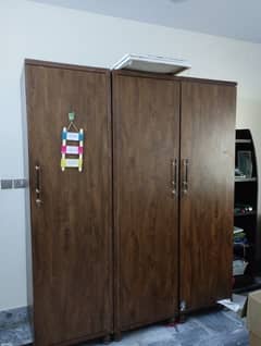 big 7 ft wardrobe