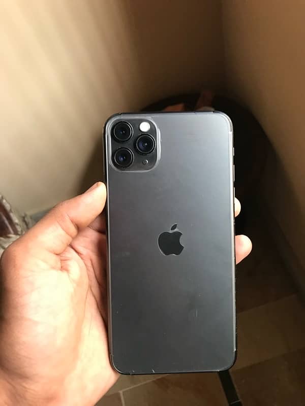 iphone 11 pro max 6