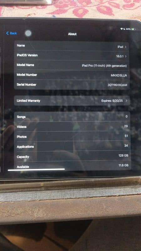 ipad Pro m2 128gb in warranty urgent selling contact 6