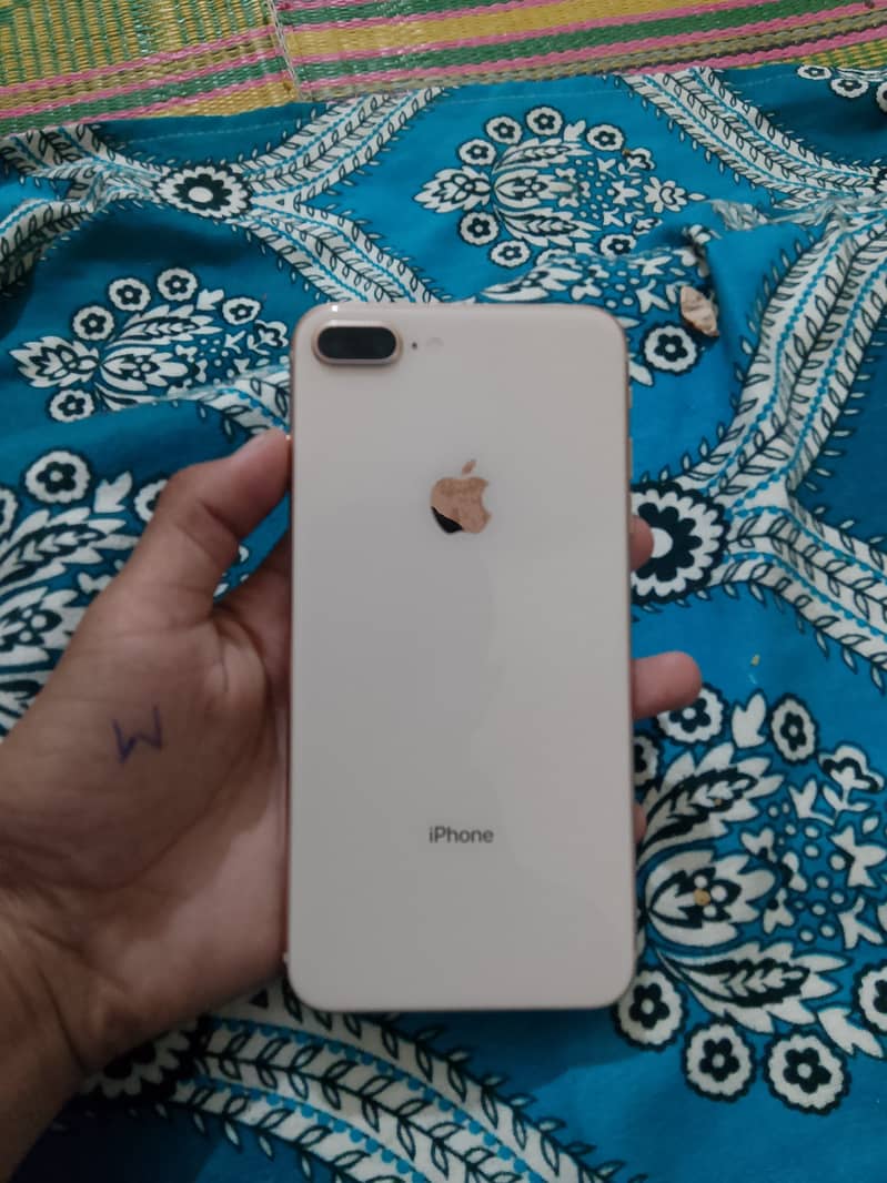 Iphone 8 plus 64GB waterpack 0