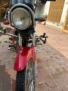 Yamaha yb125z 2020 good condition