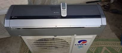 Gree 1.5 ton DC inverter ( heat & cool )