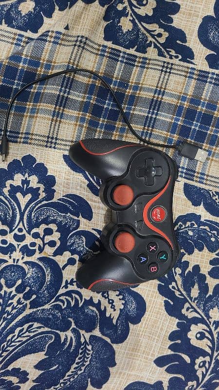 bluetooth Game remote pad 0