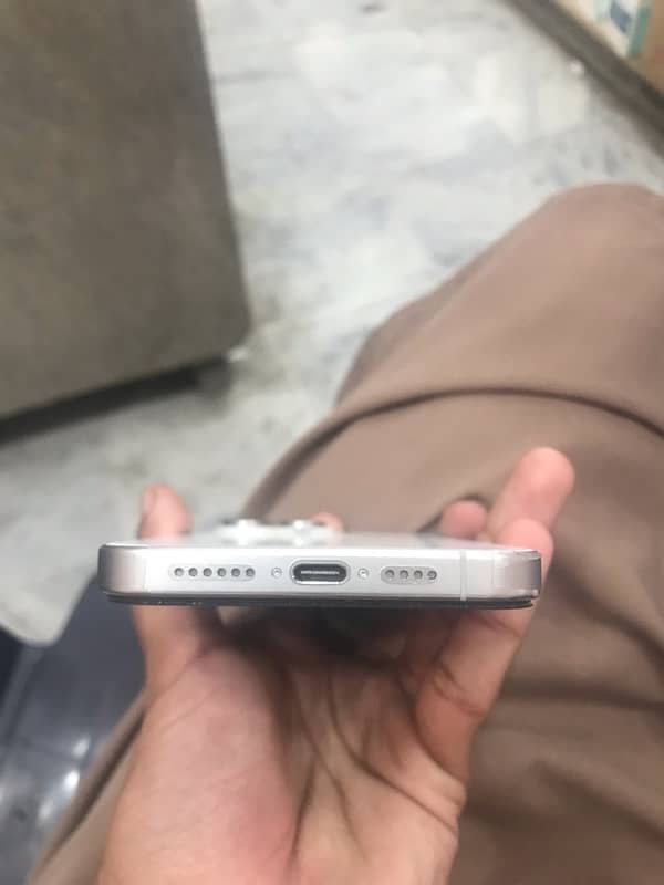 Iphone 15 Pro Max 256Gb Non PTA Factory Unlock 3