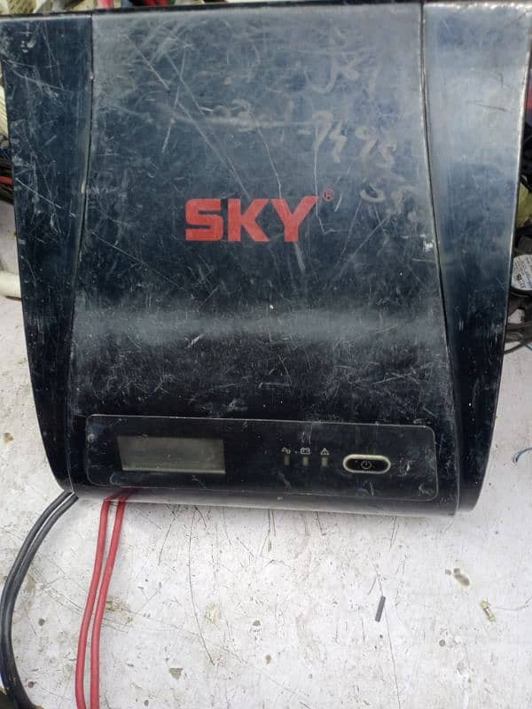 SKY 1000 waat ups fresh condition 4