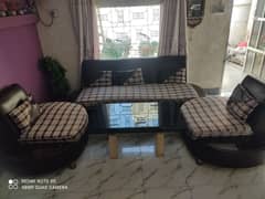 5 seater sofa with side table and cushions