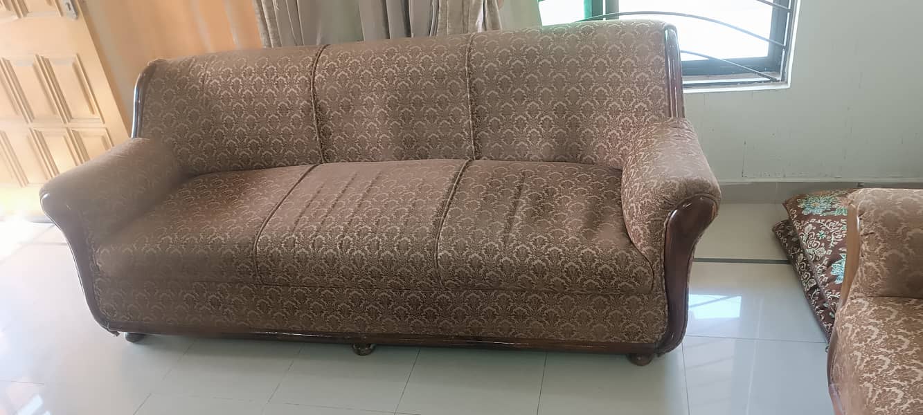 Brown Sofa Set Urgent Sale! 4