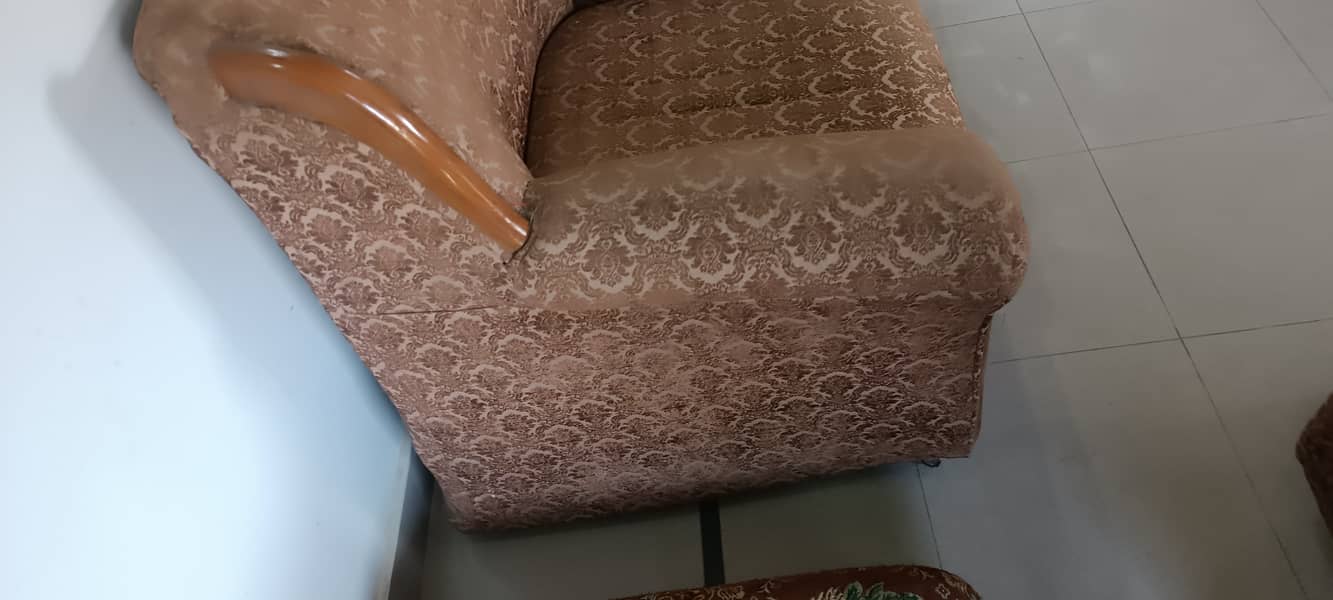 Brown Sofa Set Urgent Sale! 6