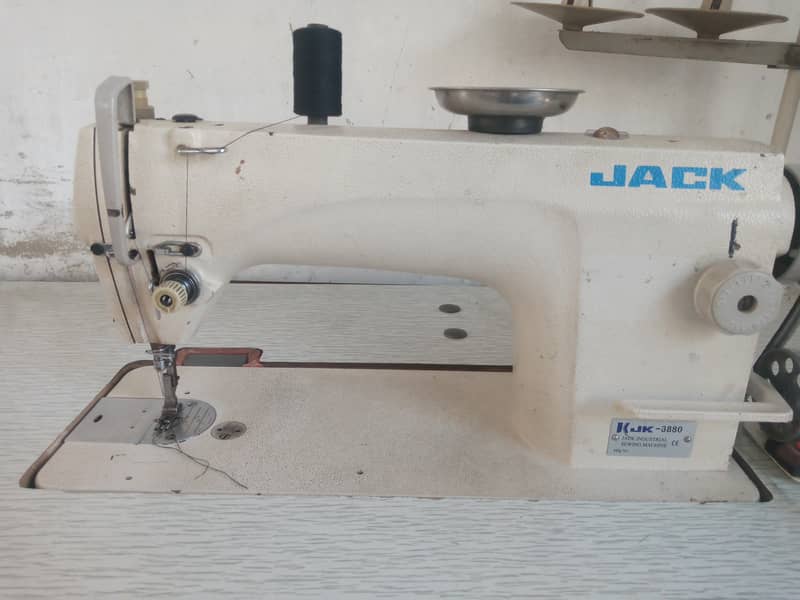 Juki Sewing Machine with Sarbo Motor 1