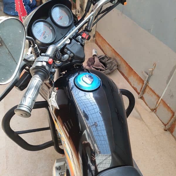 super star 125cc deluxe self start 1