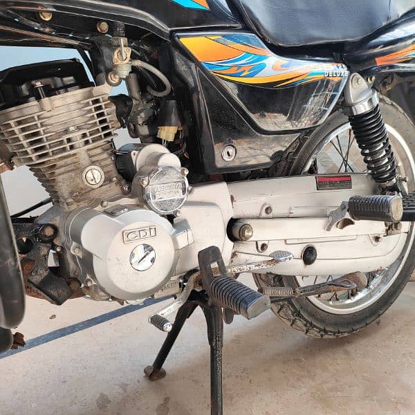 super star 125cc deluxe self start 4