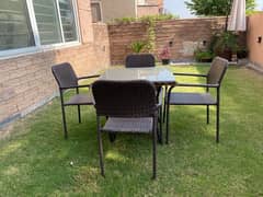 Outdoor Chairs & Table