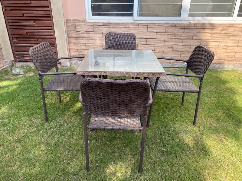 Outdoor Chairs & Table 2