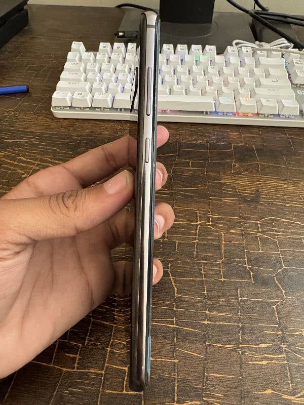 Samsung Galaxy S10+ Official PTA approved [With Box] 6