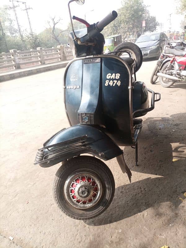 vespa new body 1