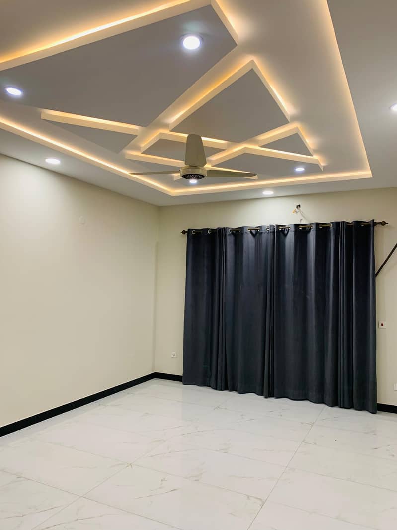 1 kanal 3 bed portion for rent dha 2 islamababd 13