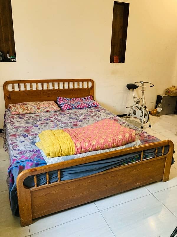 Imported wooden bed for sale !!! 0