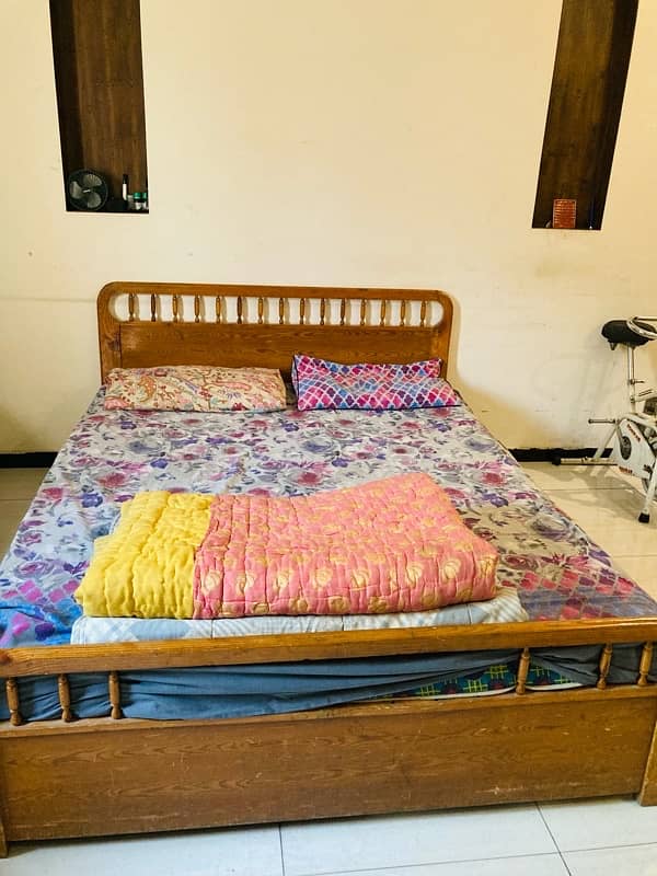 Imported wooden bed for sale !!! 4