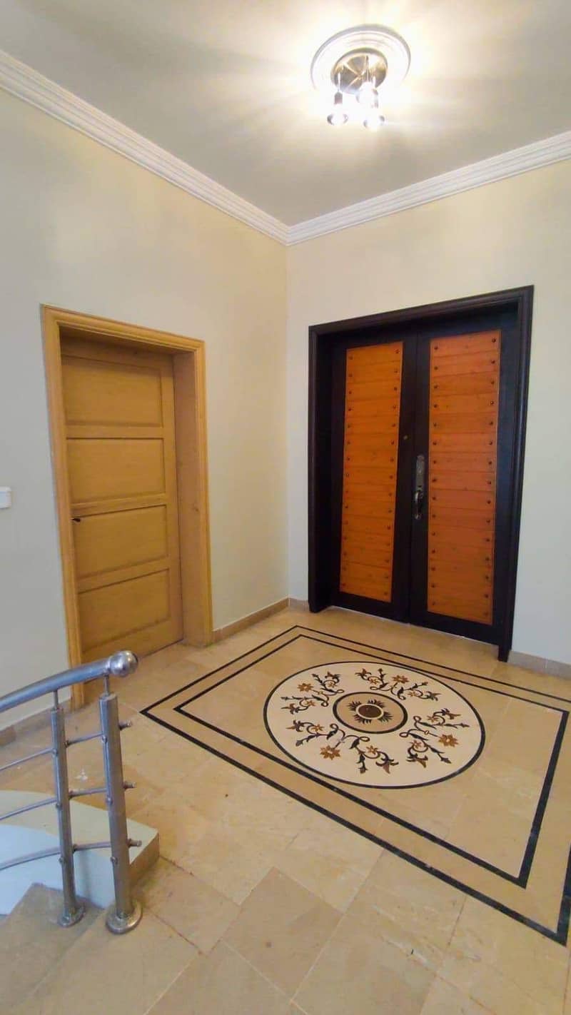 1 kanal 3 bed portion for rent dha 2 islamababd 3