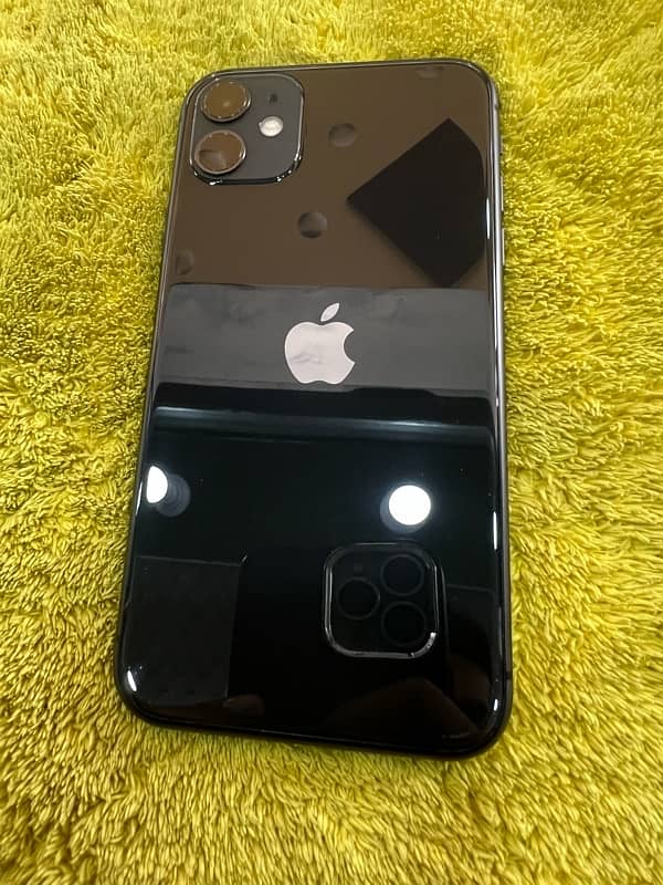 iPhone 11 03045931373 1